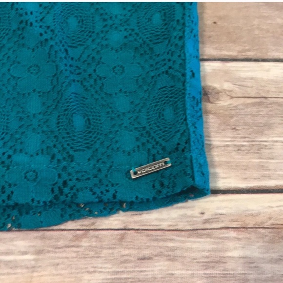 { Volcom } NWT teal laced skirt! - Picture 2 of 6